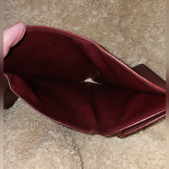 Cartier Paris Must de Cartier Bordeaux Calfskin Leather Wallet. Bifold flap. EUC - Picture 9 of 16